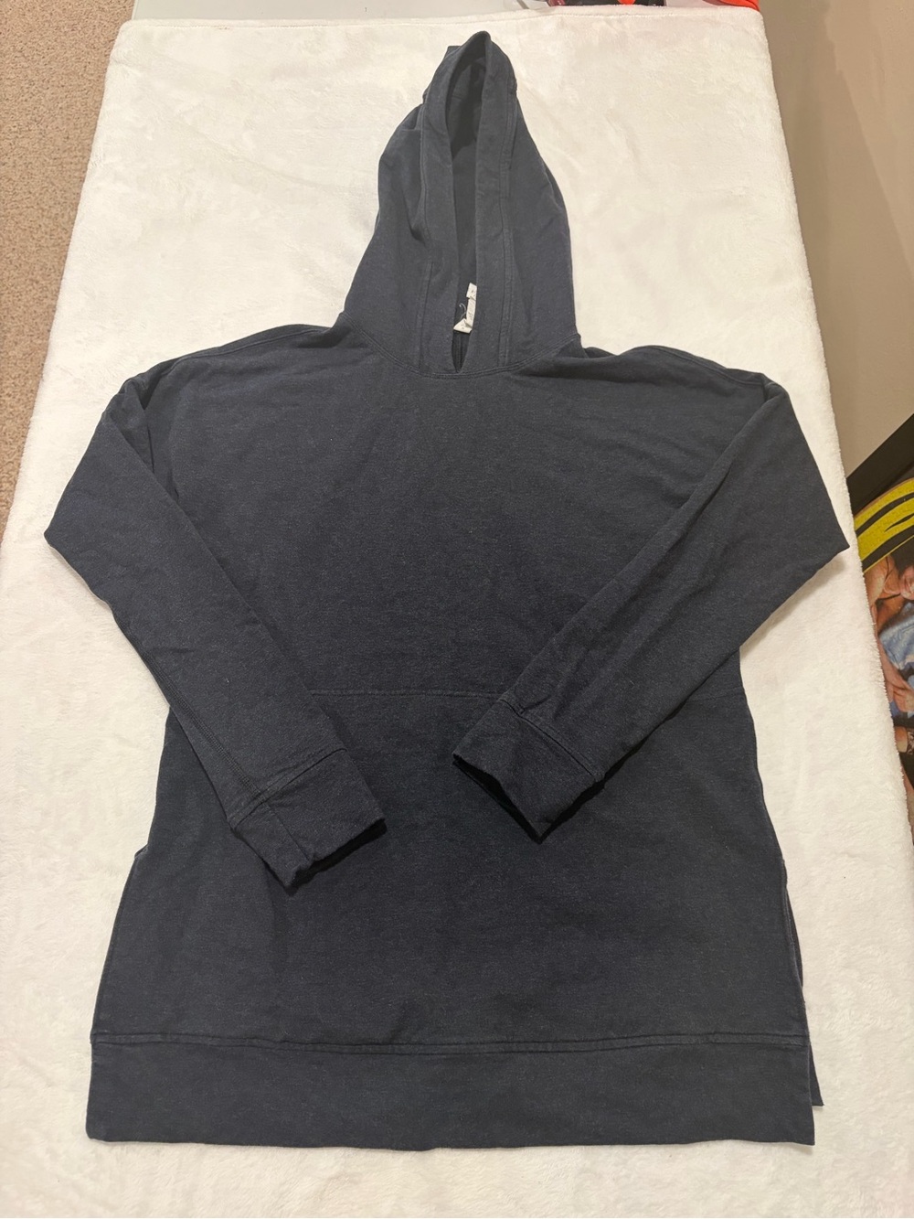 Lululemon Oversized Logo Hoodie Pullover - Size 6